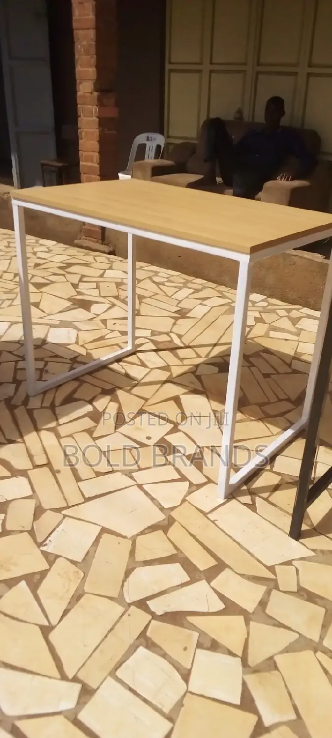 Modern Office Desks