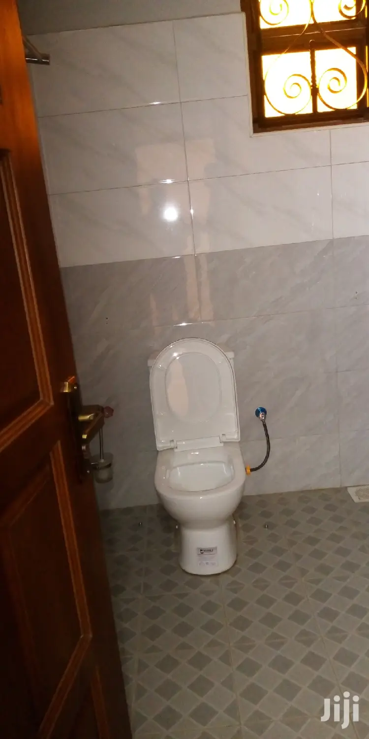 2bdrm Apartment in Fs Properties, Kampala for rent