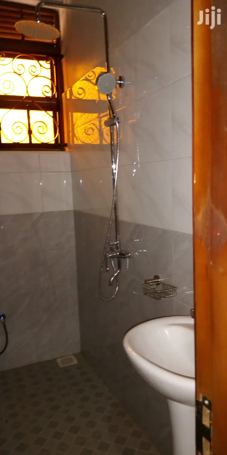 2bdrm Apartment in Fs Properties, Kampala for rent