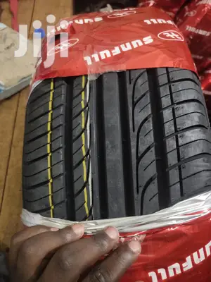 215/60r16 Sunfull