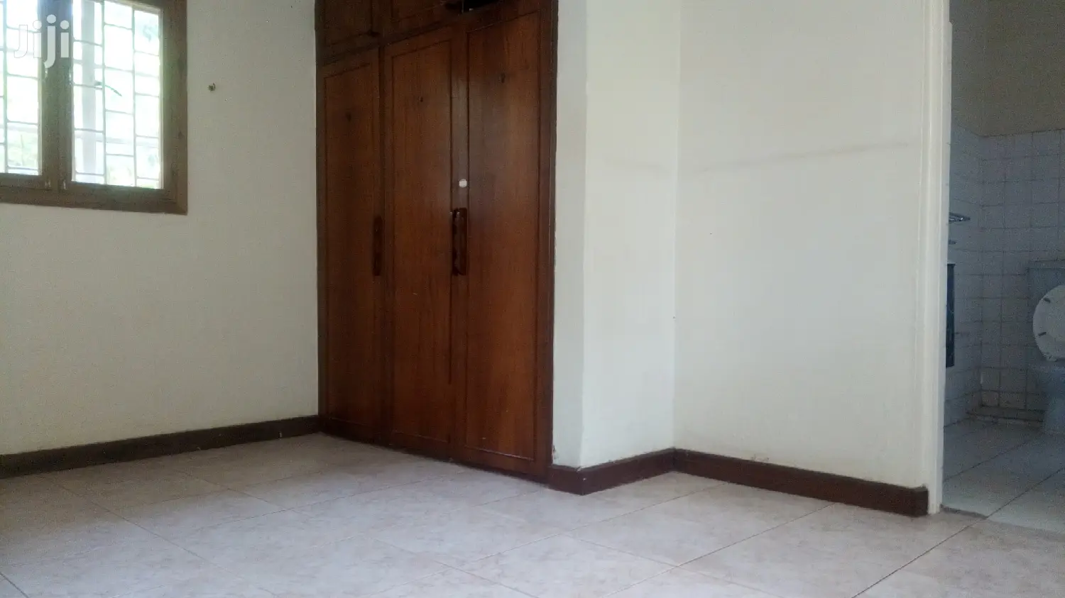 Spacious Flat