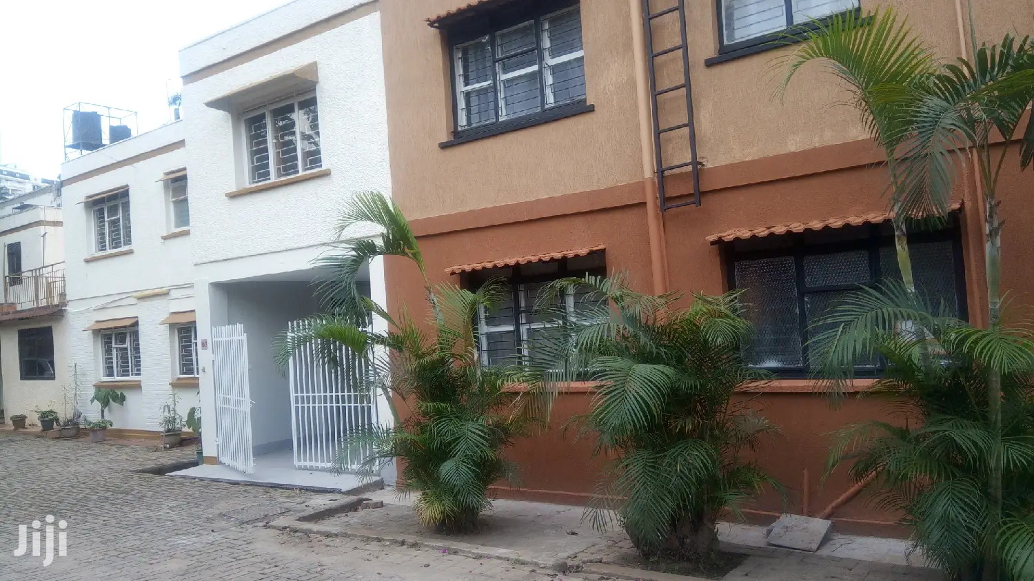 4bdrm Duplex in Kololo Property, Kampala for Sale