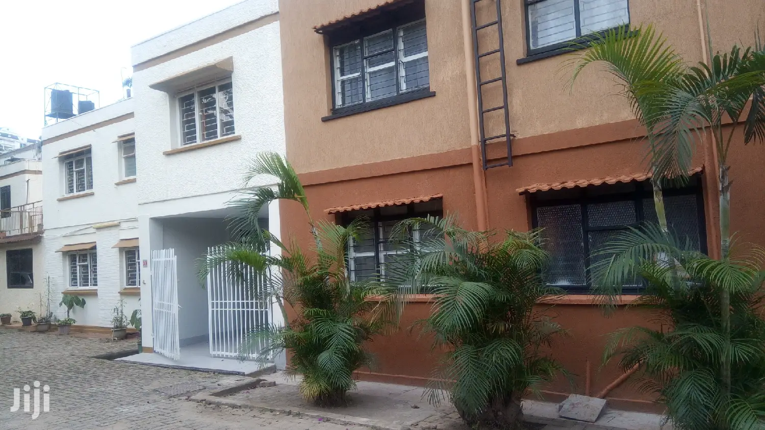 4bdrm Duplex in Kololo Property, Kampala for Sale