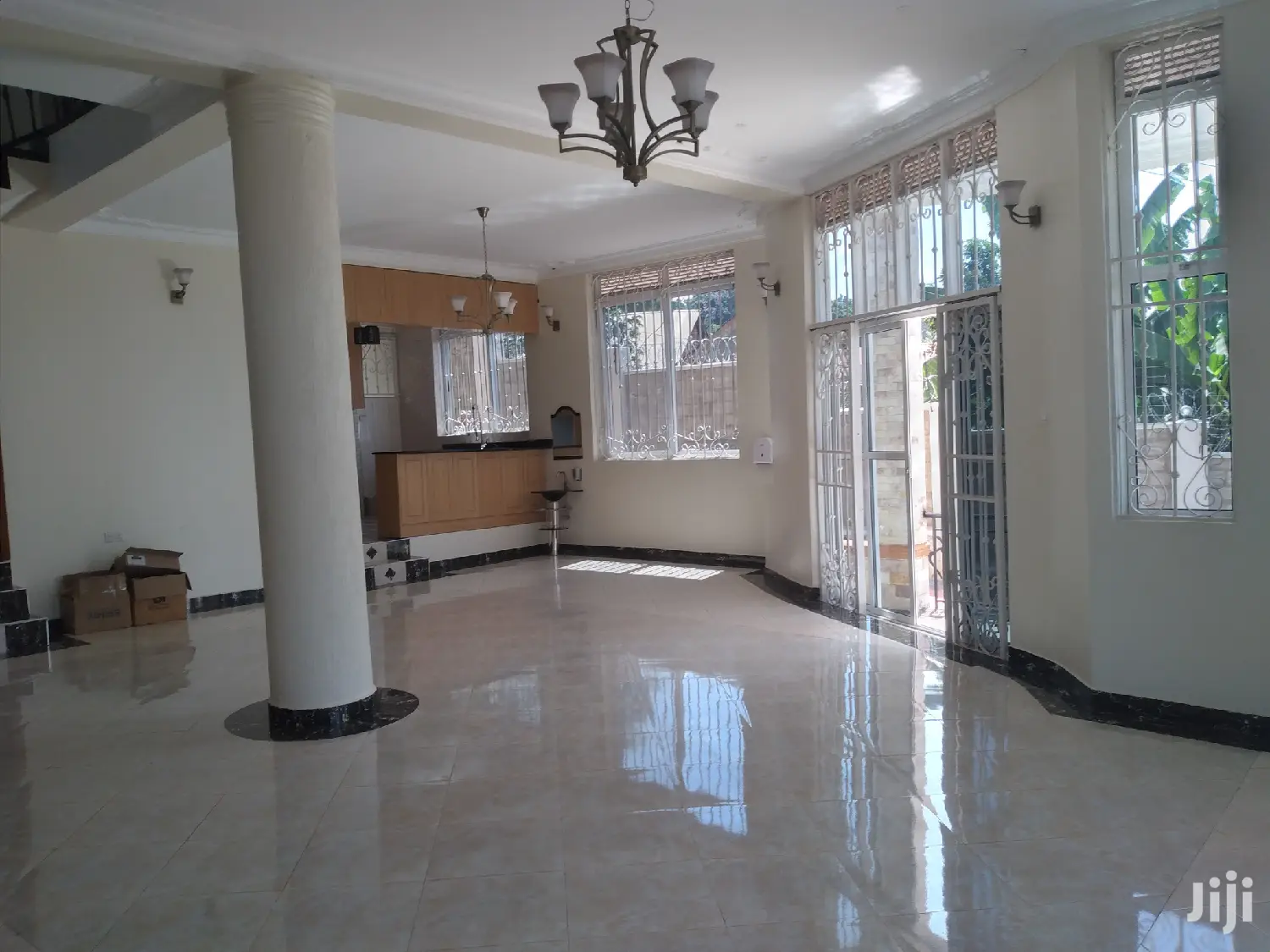 Very Beautiful Brandnew Classic Double Stroy Home Onsale