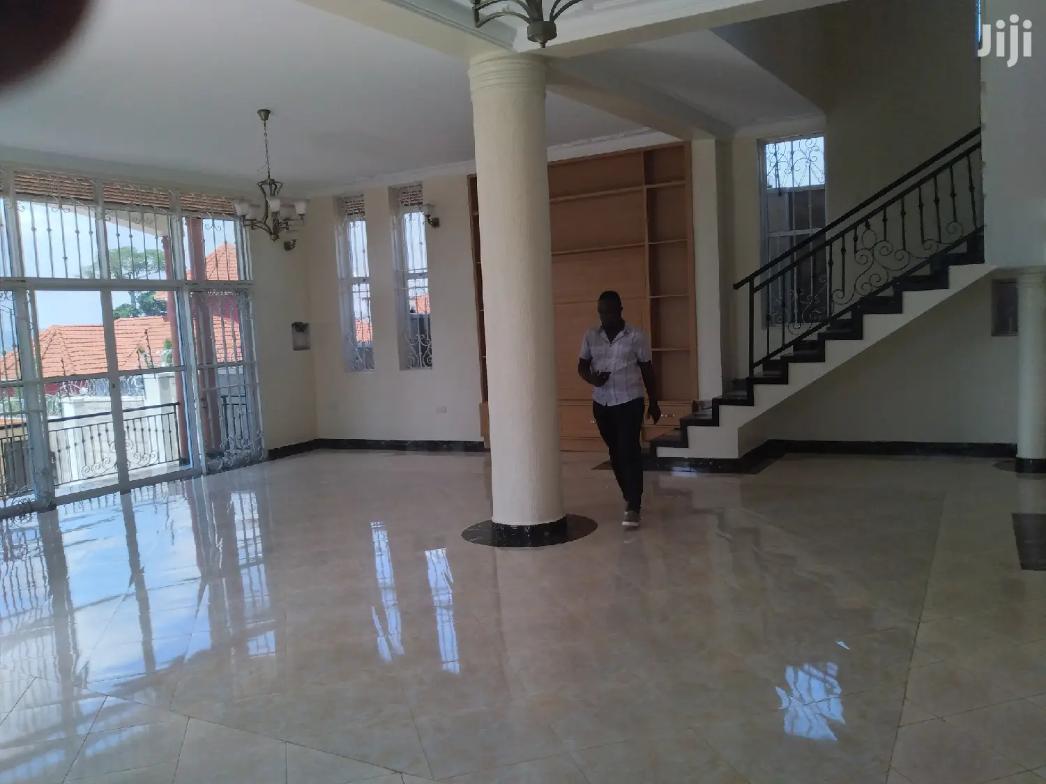 Very Beautiful Brandnew Classic Double Stroy Home Onsale