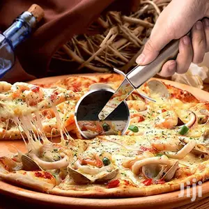 Pizza Cutter