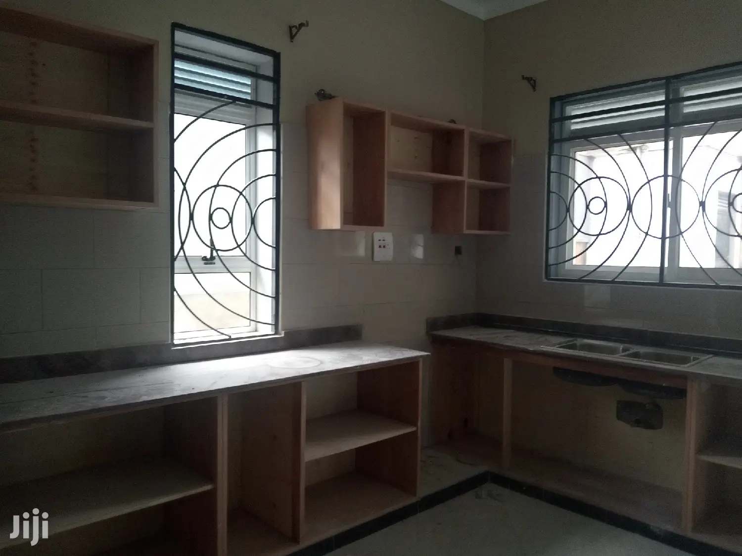 Hot New 4 Bedroom Bungalow In Kira For Sale