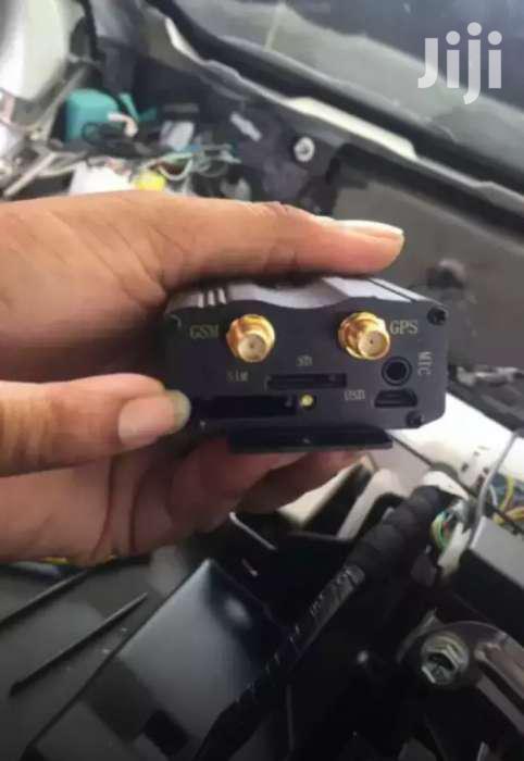 TRUCKING YOUR CAR ON THE GO