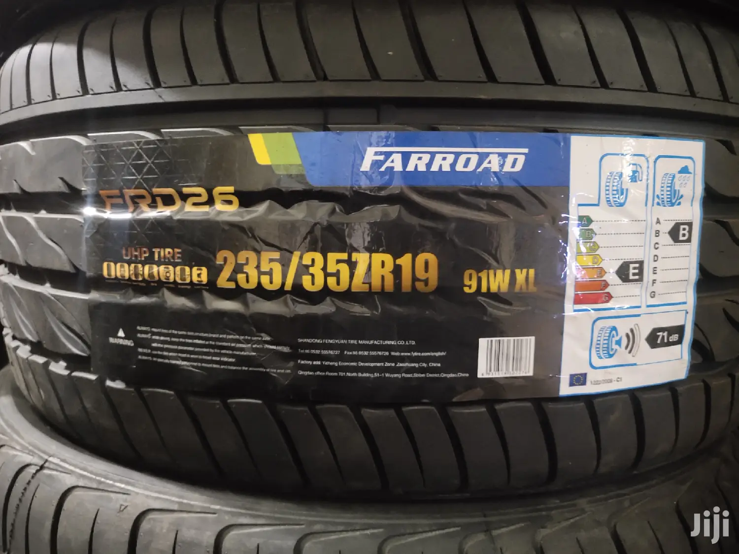 235/35r19 Farroad