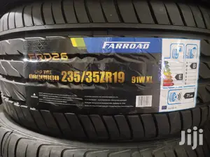 235/35r19 Farroad
