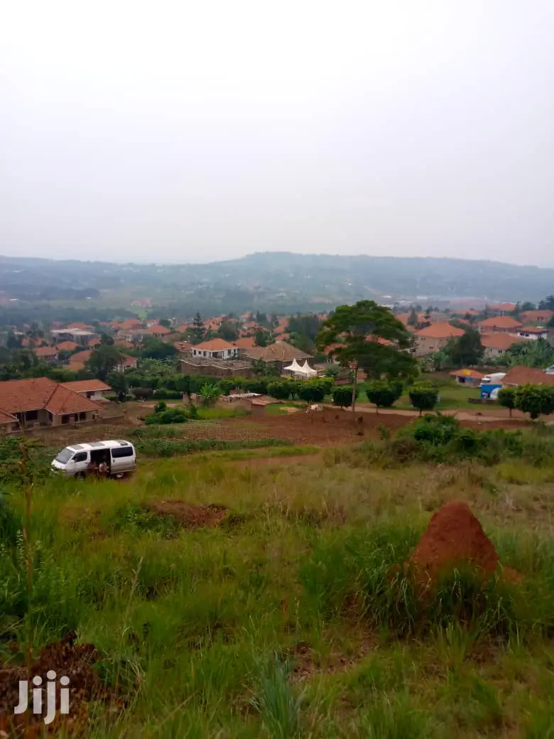 Plots for Sale in Kira