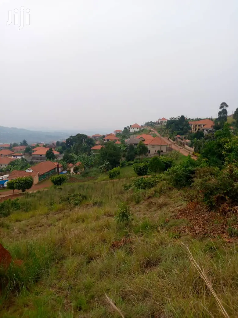 Plots for Sale in Kira