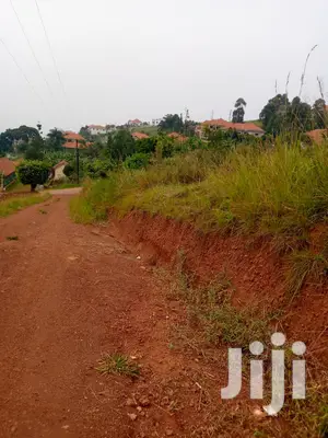 Plots for Sale in Kira