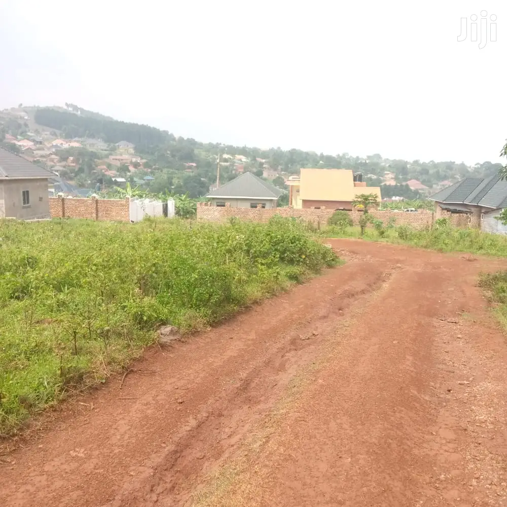 Plot for Sale in Kira