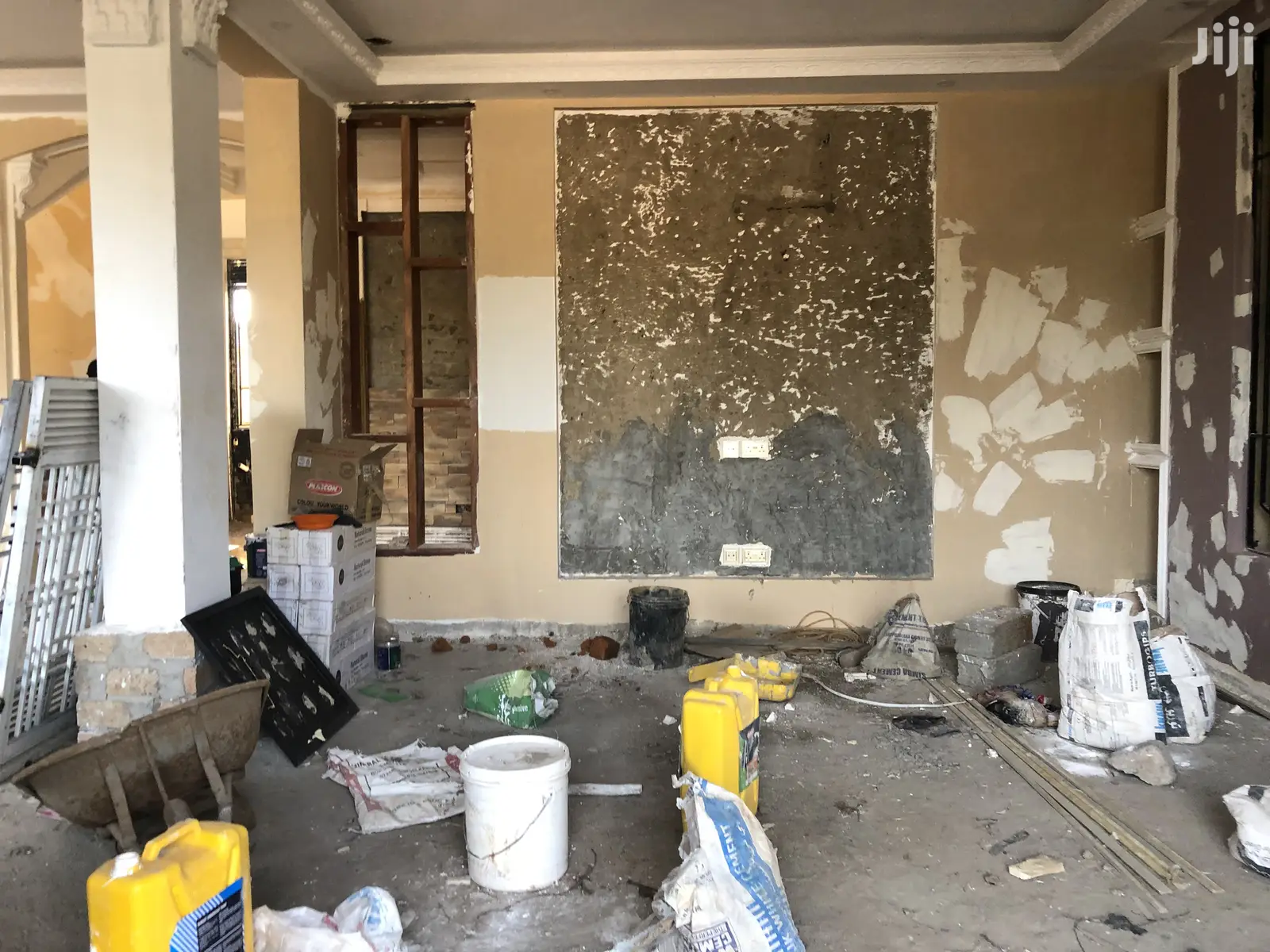 New Upcoming Mansion In Kira For Sale