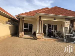 Hot Nice Home in Kira Mamerito Road on Sale