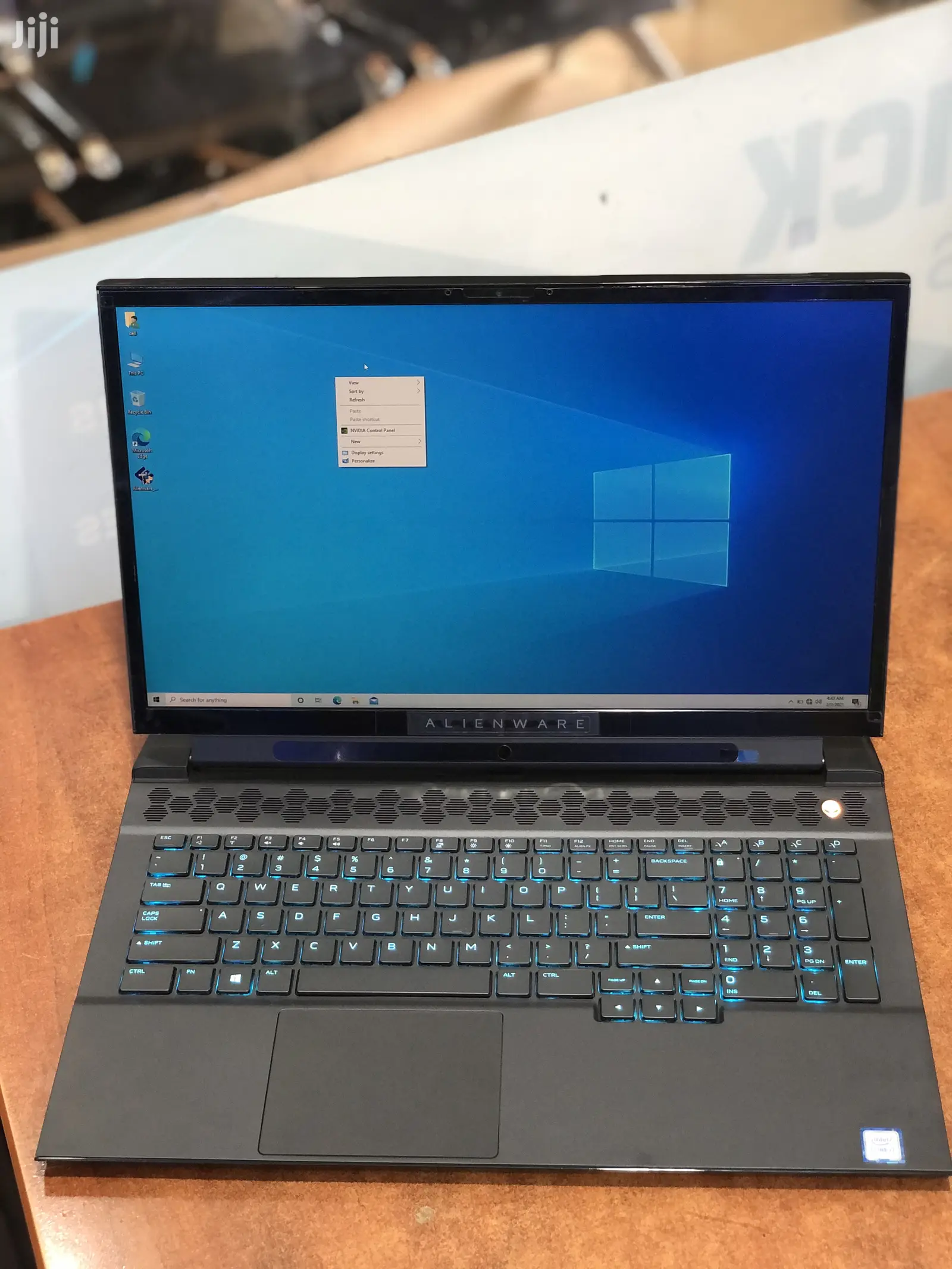 New Laptop Alienware M17x R2 16GB Intel Core I7 SSHD (Hybrid) 512GB