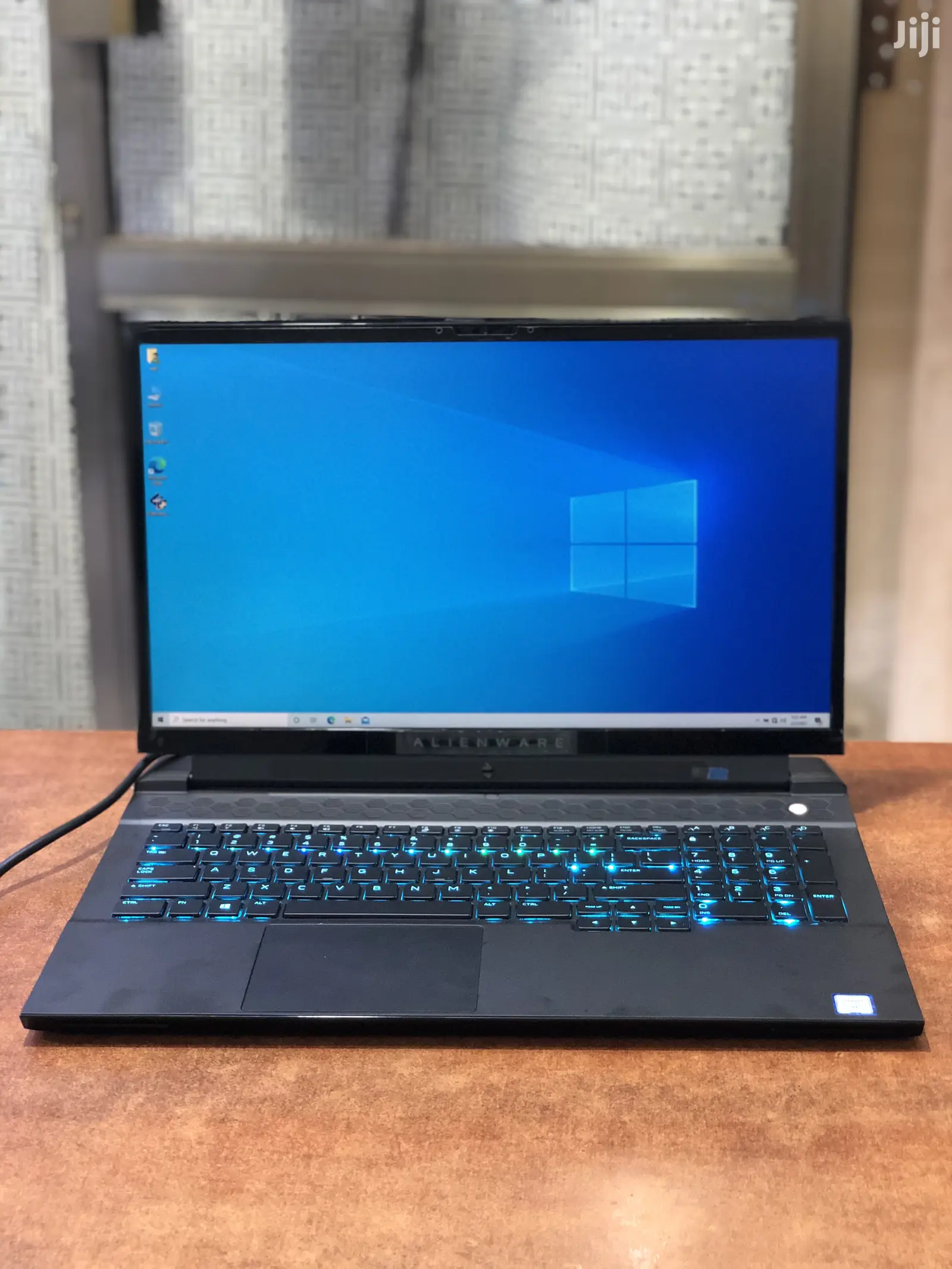 New Laptop Alienware M17x R2 16GB Intel Core I7 SSHD (Hybrid) 512GB