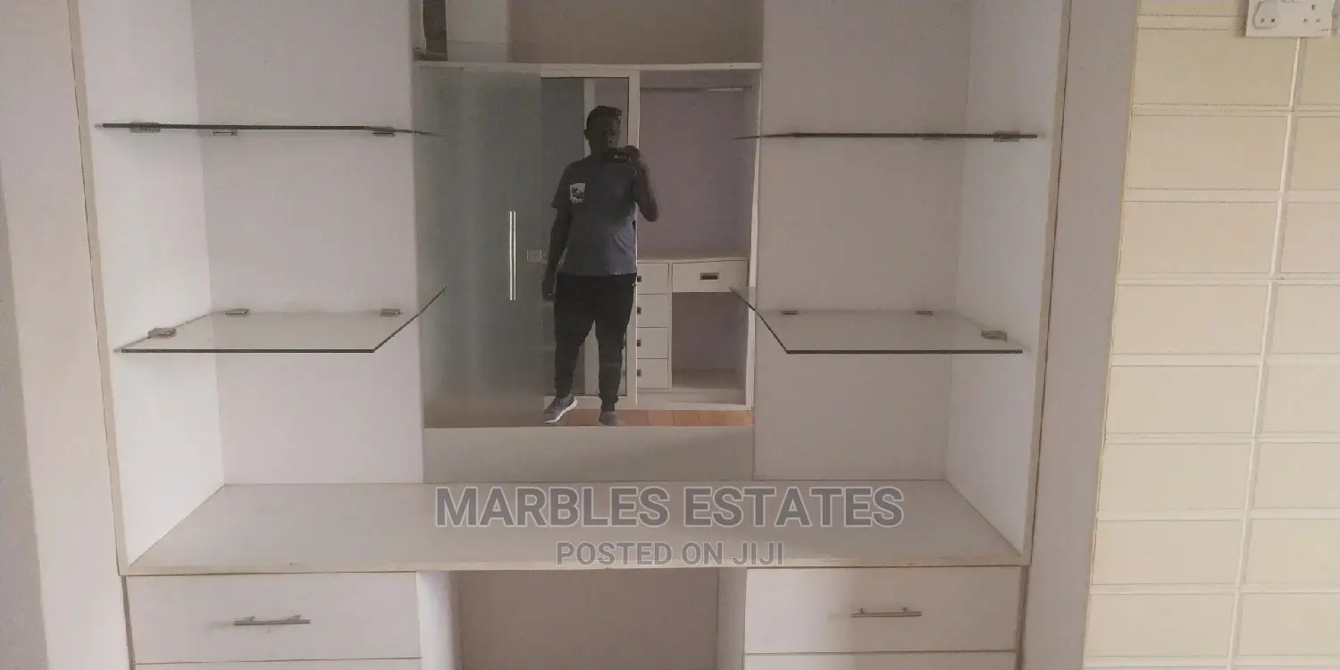 5 Bedrooms Nice Town House for Rent in Naguru