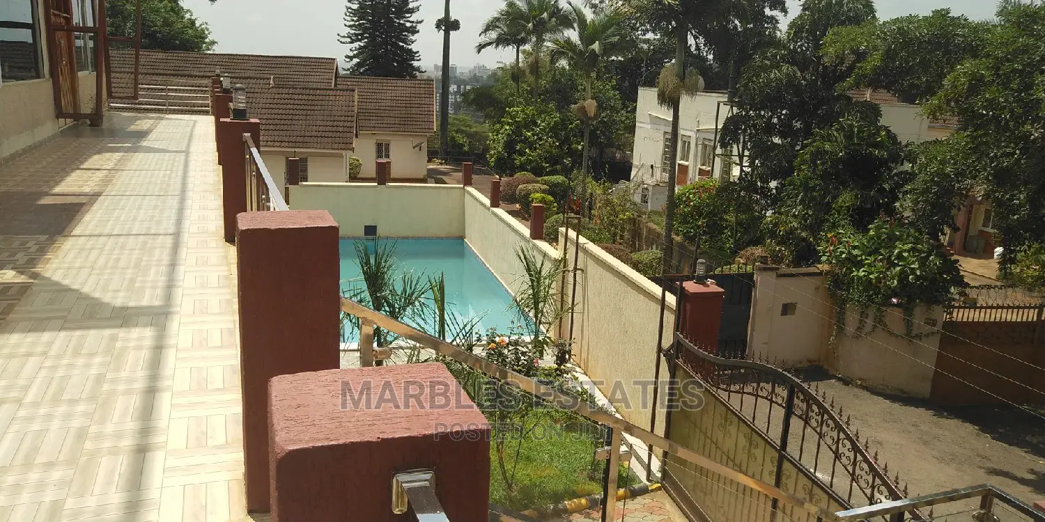 5 Bedrooms Nice Town House for Rent in Naguru