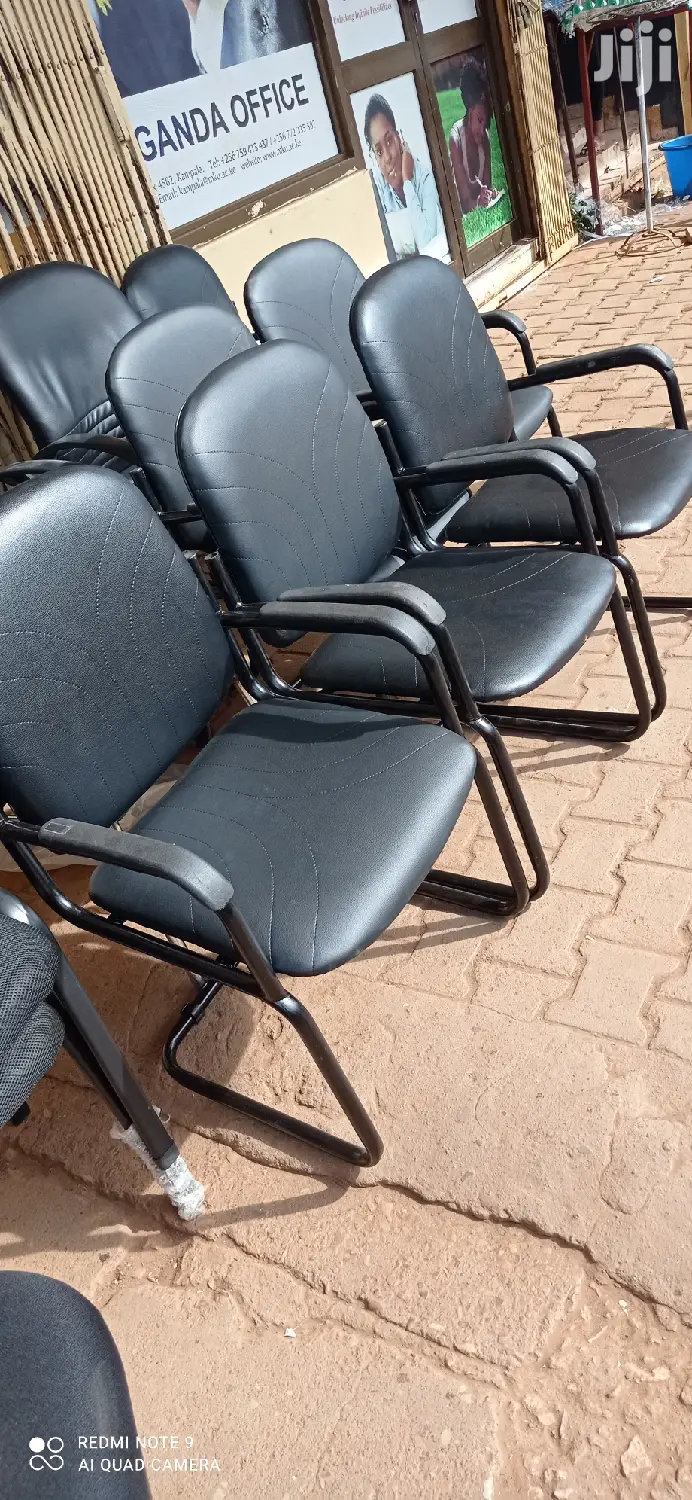 Leather Waiting Chair