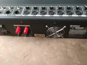 8 Channel Amplified Mixer Yamaha