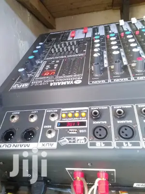 Yamaha 12 Channel Amplified Mixer