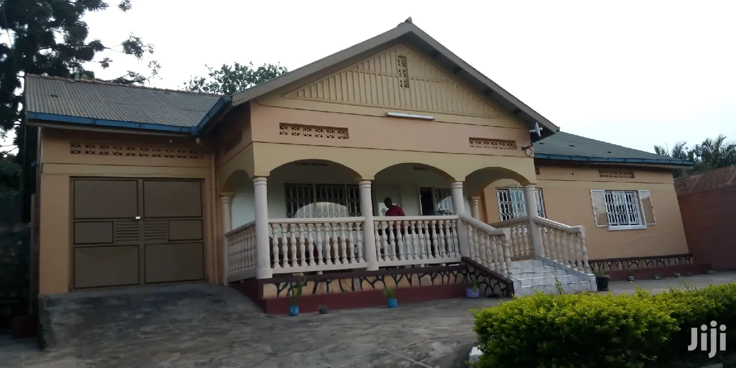 4 Bedroom House For Rent In Kamwokya