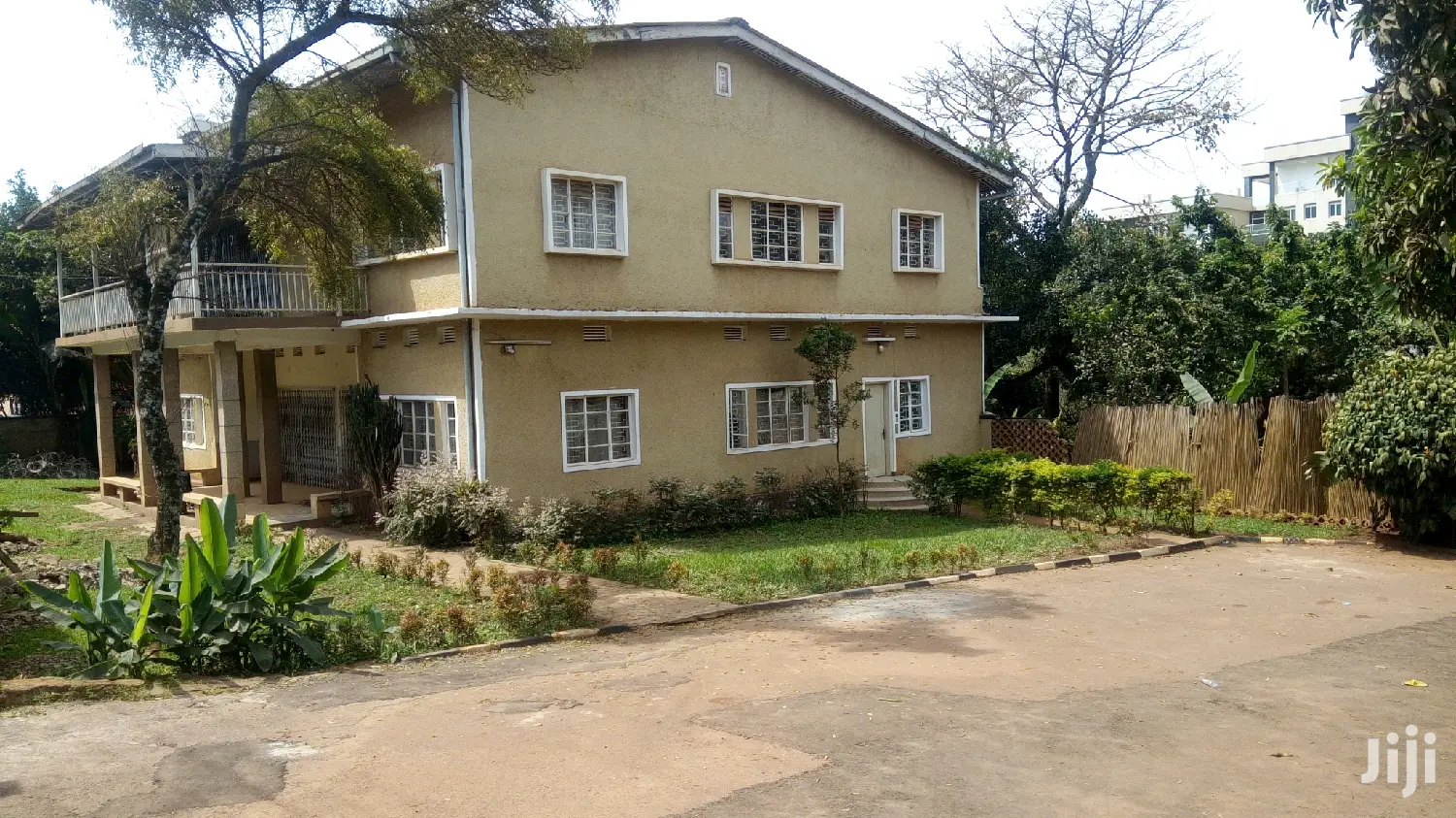 8bdrm Duplex in Kololo Property, Kampala for rent