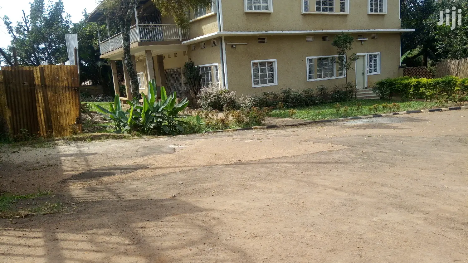 8bdrm Duplex in Kololo Property, Kampala for rent