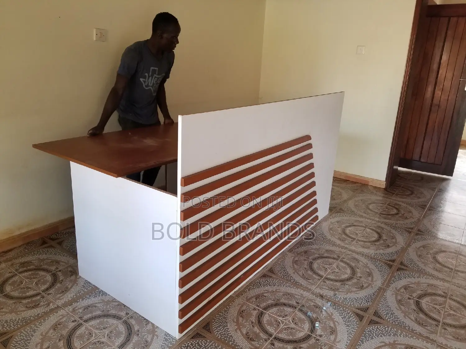 Reception Desks/ Counters