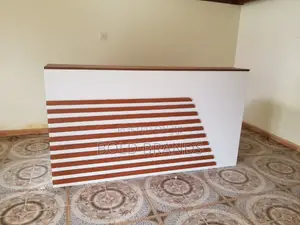 Reception Desks/ Counters