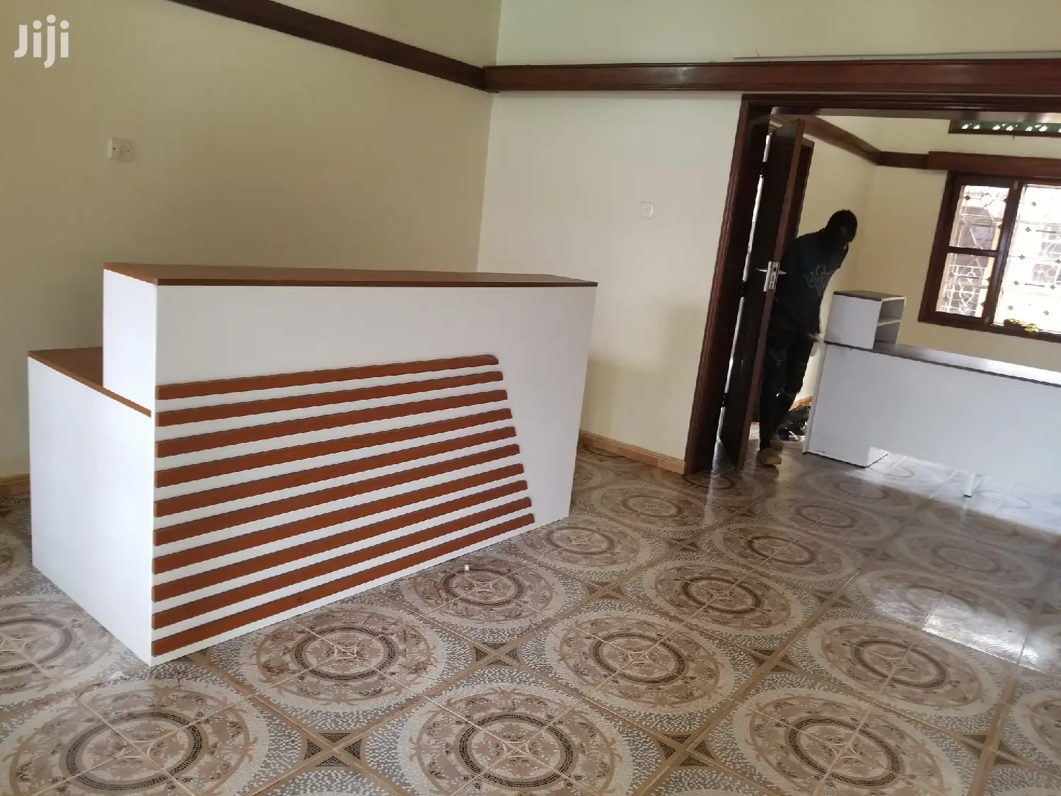 Reception Desks/ Counters