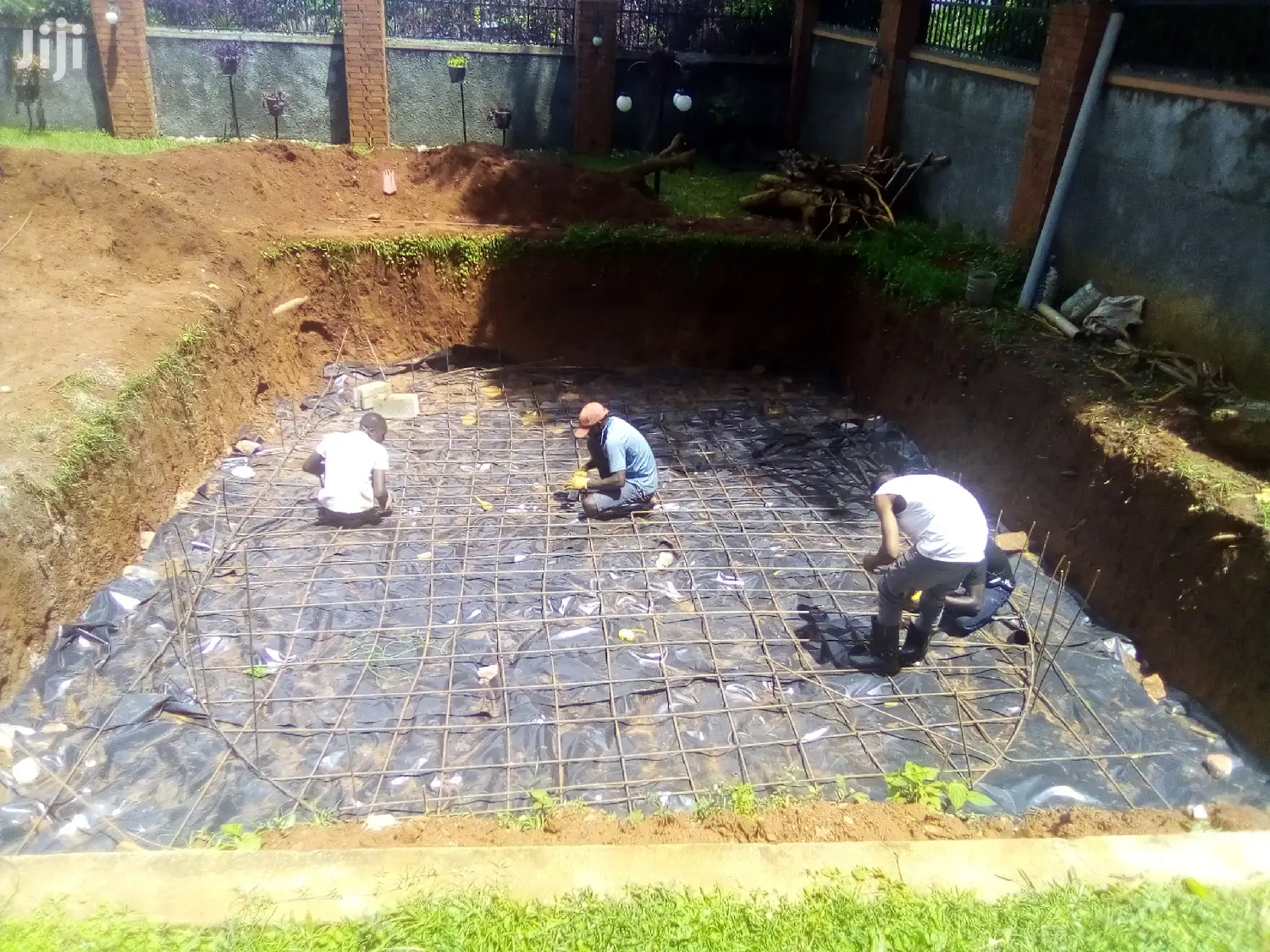 Swimming Pool Construction Services