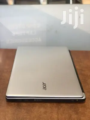 New Laptop Acer Aspire V3-572 8GB Intel Core I7 HDD 1T