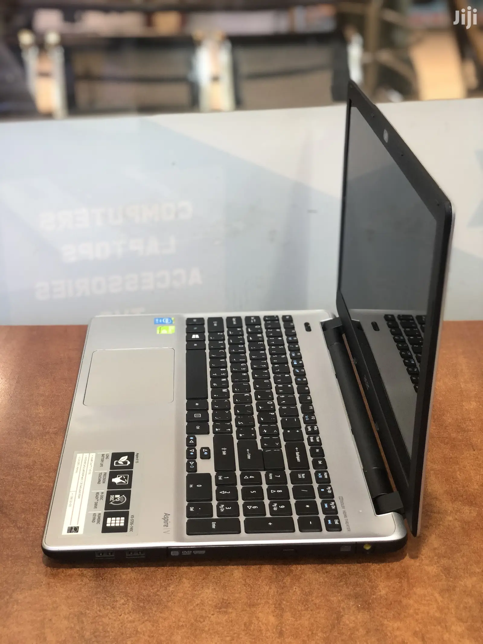 New Laptop Acer Aspire V3-572 8GB Intel Core I7 HDD 1T