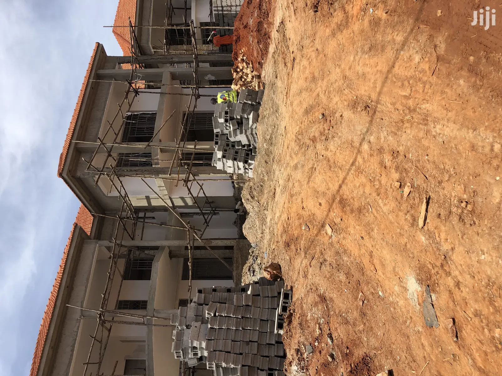Seven Star Mansion in Kiwatule on Sell