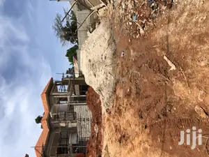 Seven Star Mansion in Kiwatule on Sell
