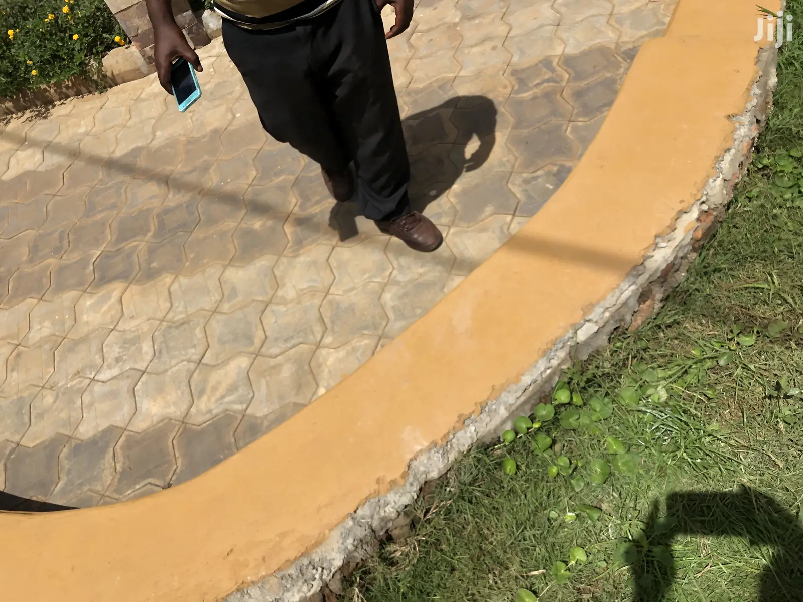 Kiwatule Home With Seven Bedrooms on Sale