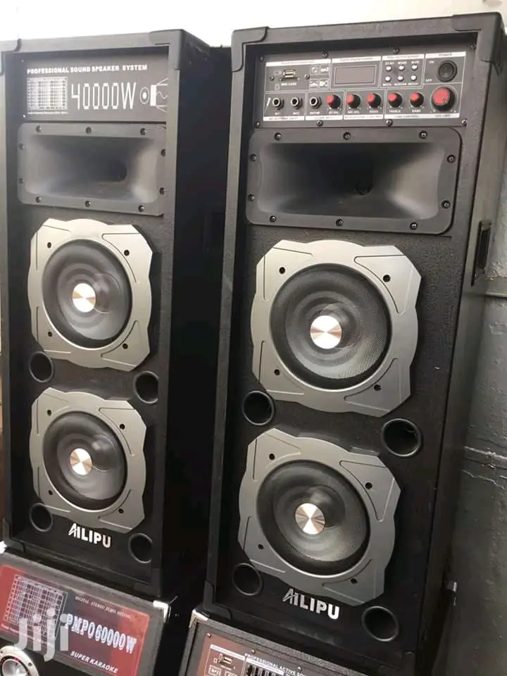 2 Amplified Speakers