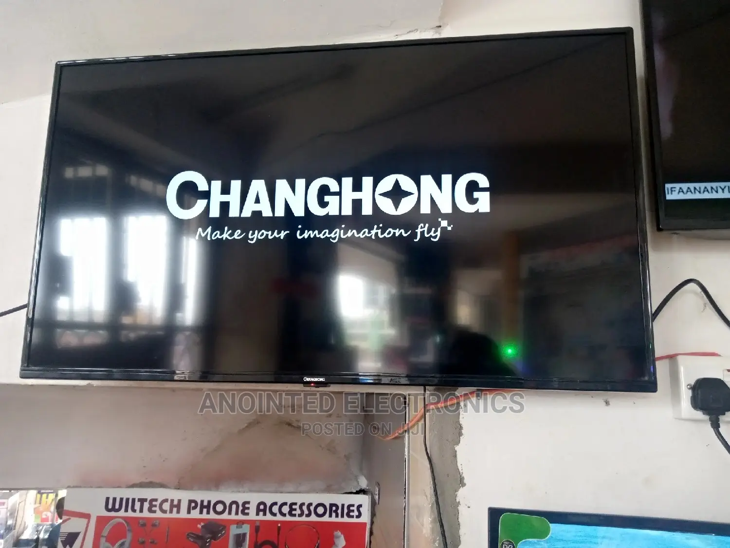 Tv Changhong 40inches With a Free to Air