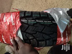 235/75r15 Mont PRO At