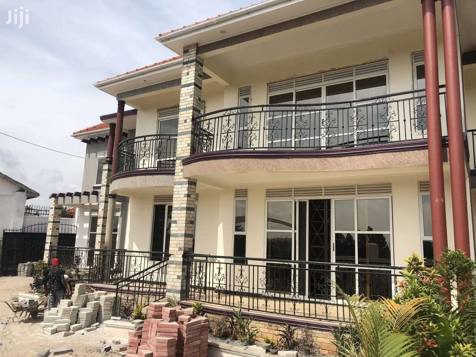 Kira Special View New House For Sale