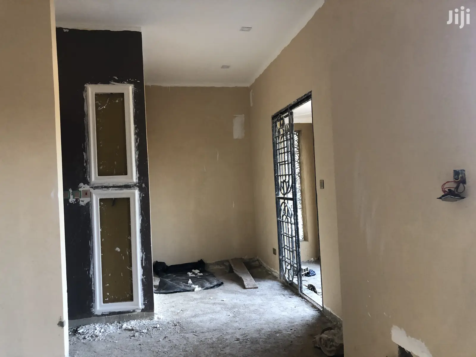 Kira Mamerito Mansion For Sale