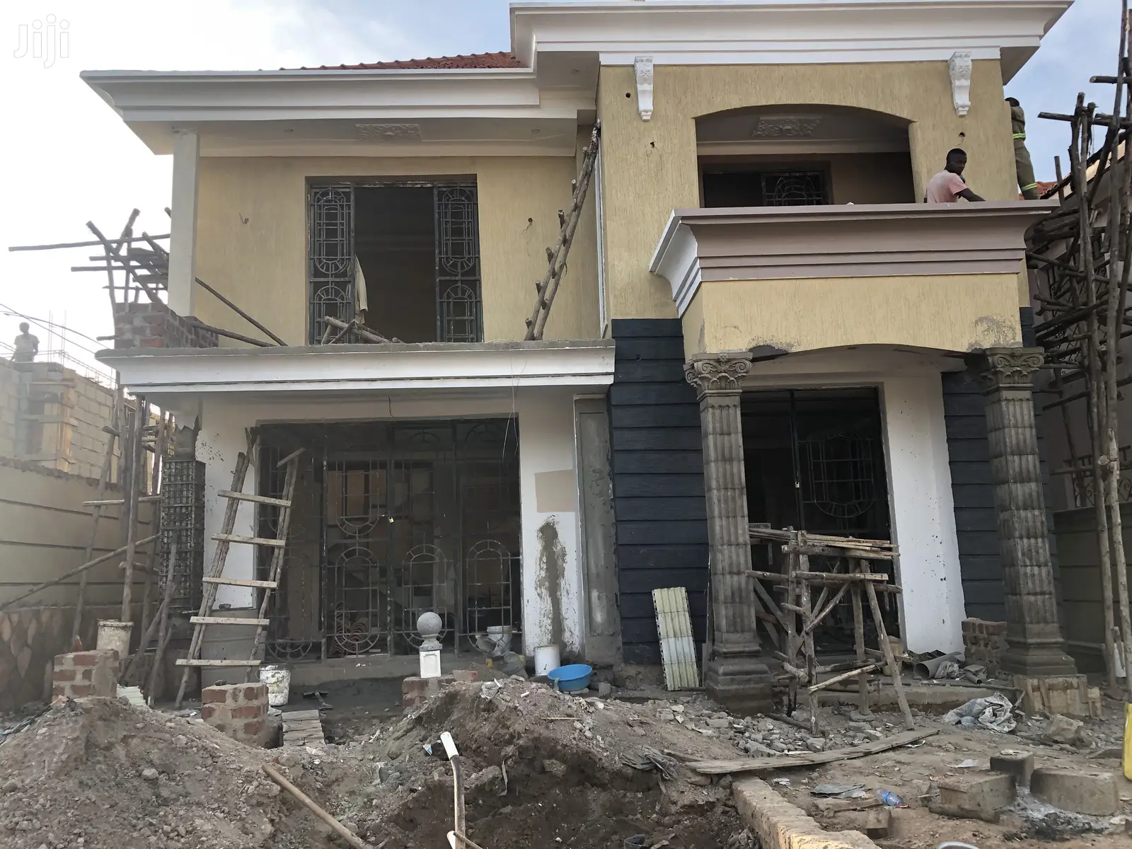 Kira Mamerito Mansion For Sale