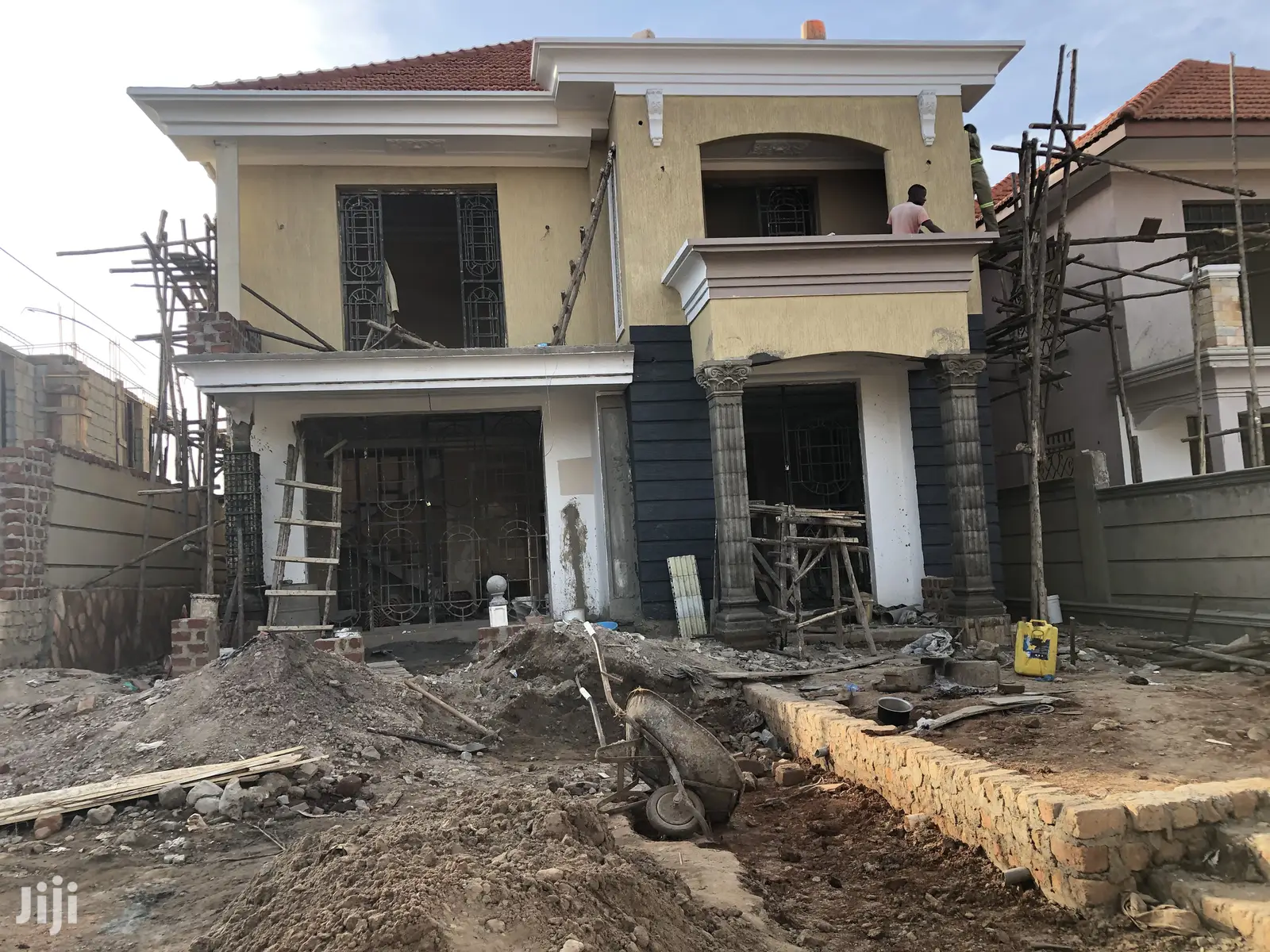 Kira Mamerito Mansion For Sale