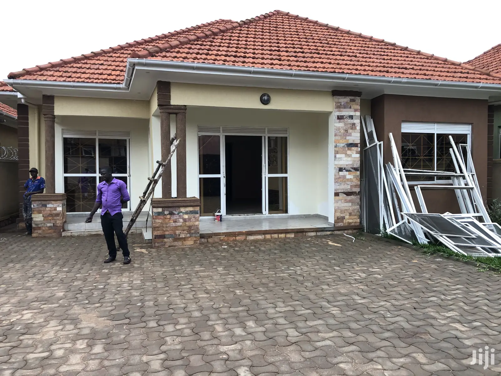 Kira on Mamerito Road Home for Sale