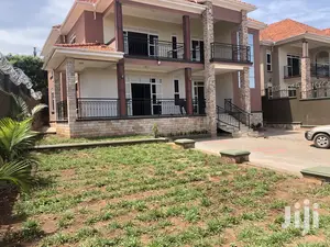 Kisaasi Neatly Finished Palace on Sale