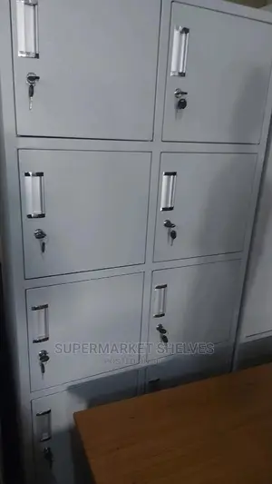 Supermarket Cubins on Sale