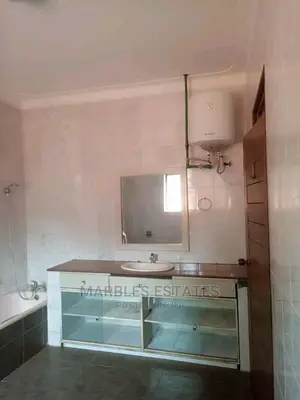 6bdrm Mansion in Kololo, Central Division for rent